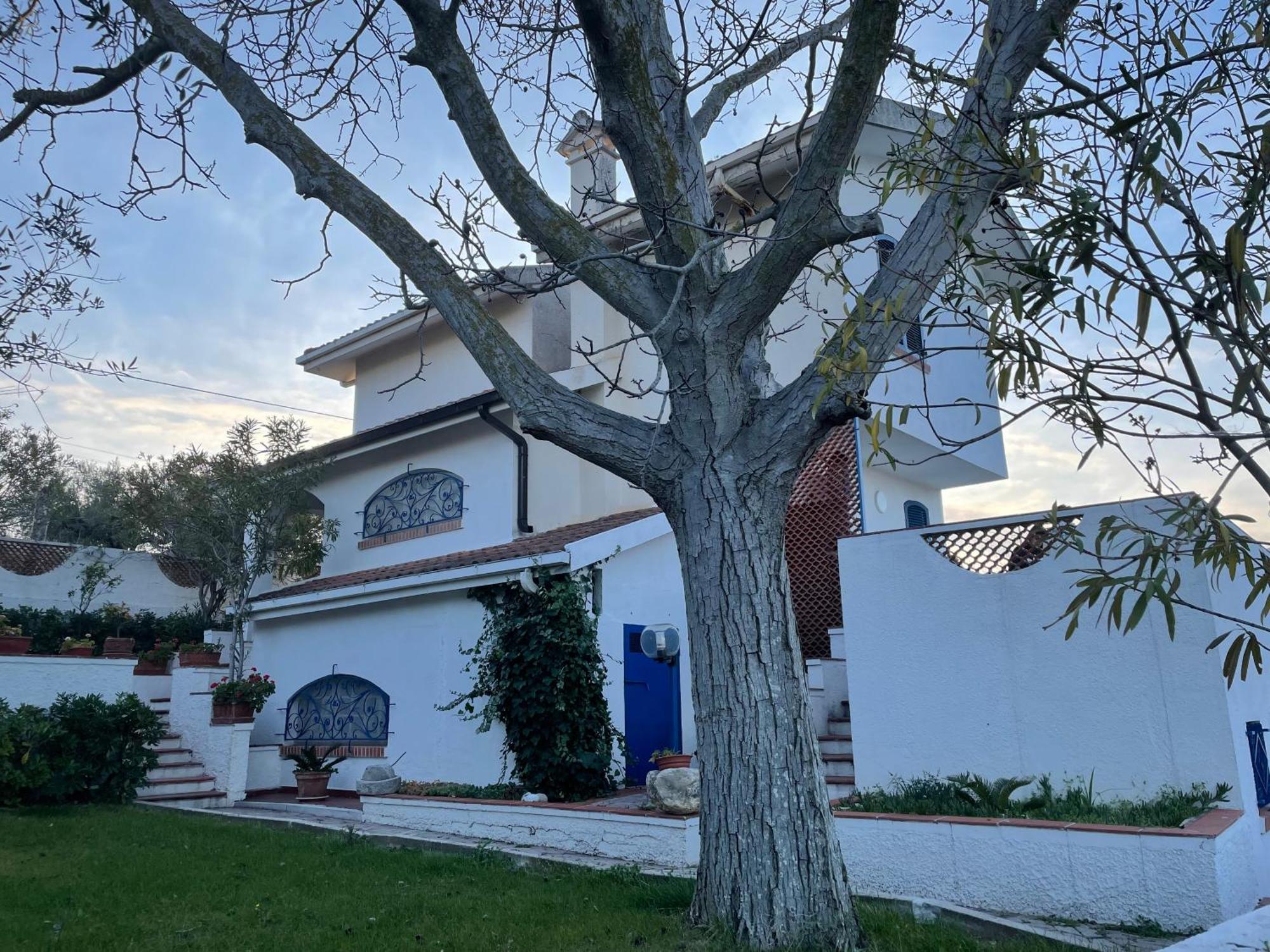 Il Giardino Degli Ulivi Villa Citta Sant'Angelo Exterior foto